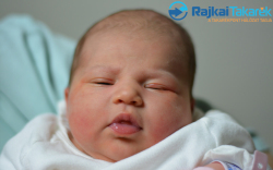 Szakács Léna Anna, 4010 gr. Bezenye