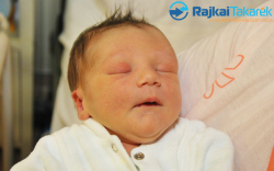 Takács Tamás Noel, 3640 gr. Mosonmagyaróv�