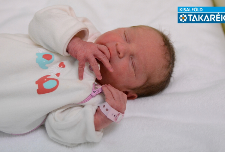 Lechner Csenge Amira, Jánossomorja