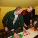 Kolbásztöltő verseny (Fotó: Nagy Mária)