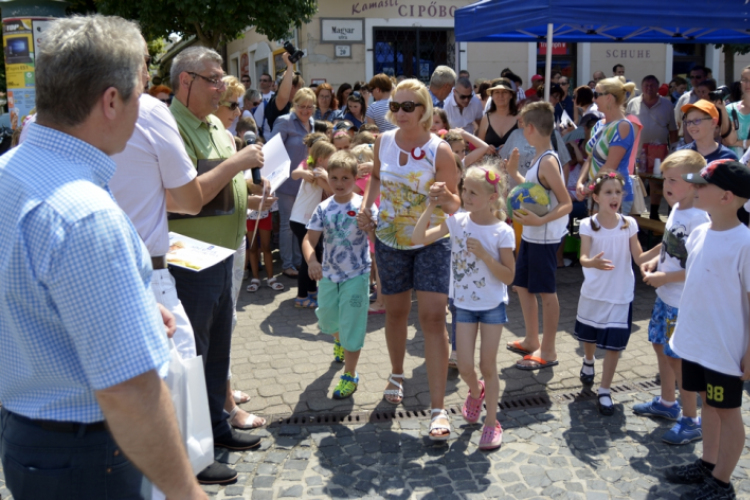 VII. Apró kezek, csodakertek Gyermek Kertépítő verseny