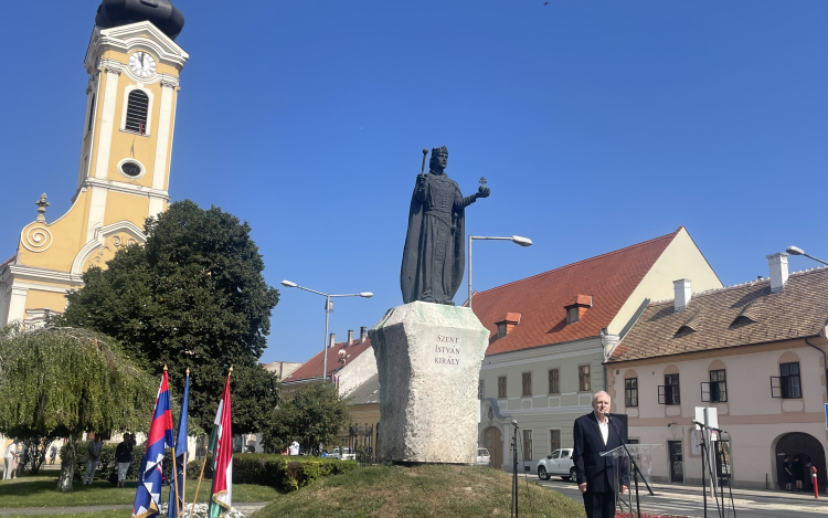 Szentmise és városi ünnepség augusztus 20-án