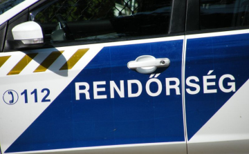 Embercsempészt fogtak a rendőrök Mosonmagyaróvár térségében