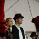 Adventi esték, Lajta Néptáncegyüttes és Kislaptáros zenekar műsora (Fotó: Patács Judit)