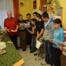 A Veszprém Barabás Duna Takarék KC kézilabda csapat a Gyerekek Átmeneti Otthonában (Fotó: Nagy Mária)