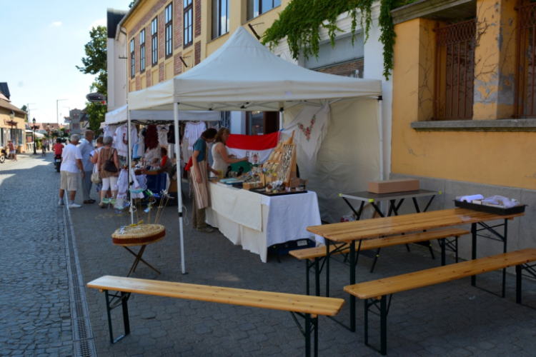 Virágzó Város Mosonmagyaróvár 1. nap KULT-UTCA (Fotó: Bánhegyi István) 