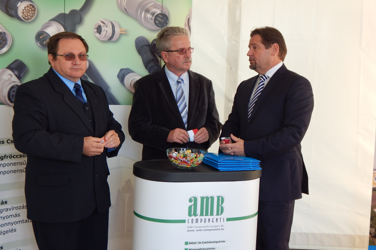 Közlekedési csomópont -  világítás átadása: Jánossomorja-Ipari Park - 2014.szeptember 29. hétfő