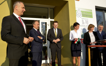 Megújult a Család- és Gyermekjóléti Központ - galériával