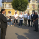 Hőnel Béla megemlékezés a Postapalota épületénél