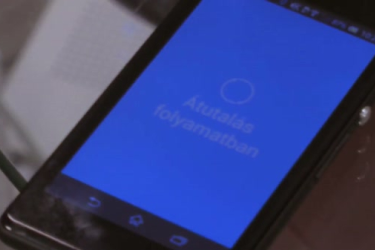 Elég lesz a telefonszámot ismerni pénzküldéshez