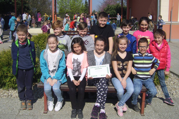 Vers- és prózamondó verseny az Ujhelyi Iskolában