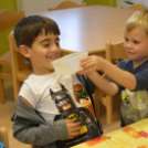 Pillangó Óvoda és Mini Bölcsőde, kolbásztöltés 