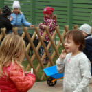 A Pillangó Óvoda és Mini Bölcsöde közös húsvétolása a Mosonmagyaróvári Mentőszolgálat gyermekeivel