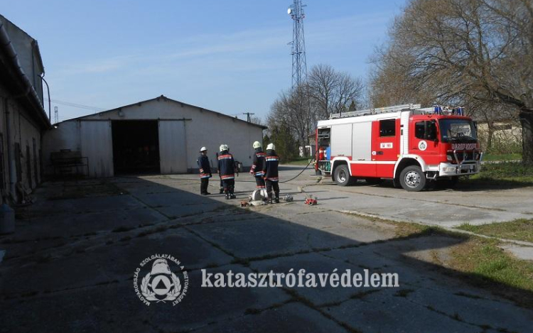 Gyakorlat egy tápkeverő üzemben 