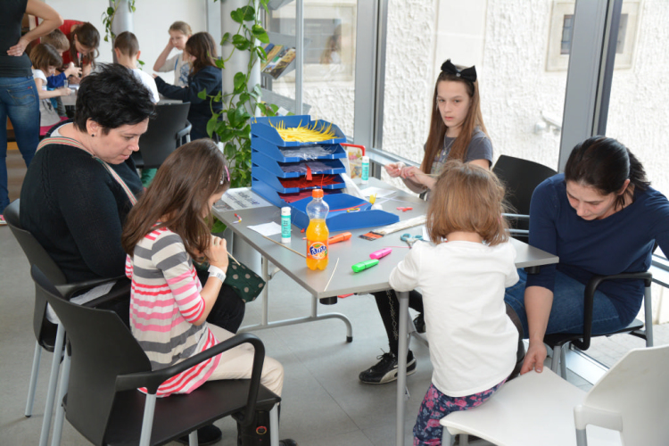 Anya lánya nap a Futurában (Fotó: Nagy Mária)