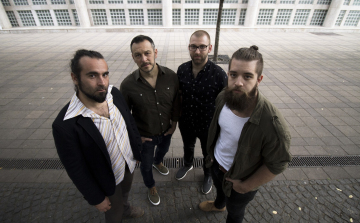 Mosonmagyaróvárra ér a Belmondo turnéja