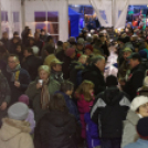 Szent György Lovagrend - száz méteres szentkalács osztása, adventi gyertya gyújtás (Fotó: Horváth Attila)