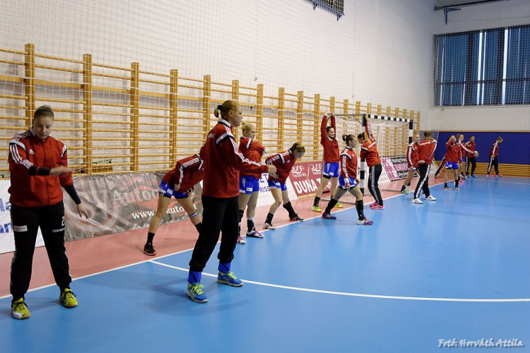 Női kézilabda NBI, Alapszakasz: 20. forduló MKC SE – Békéscsabai Előre NKSE (35-25) (Fotó: Horváth Attila)