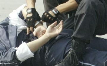 Polgárőrök csípték nyakon a fémgyűjtő tolvajt 