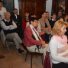 Kép mutatás - a Keresztény család (Fotó: Nagy Mária)