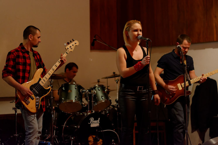 Jótékonysági koncert a Menedék Állatvédő Alapítvány részére (Fotó: Horváth Attila)