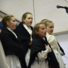 Adventi esték, Lajta Néptáncegyüttes és Kislaptáros zenekar műsora (Fotó: Patács Judit)