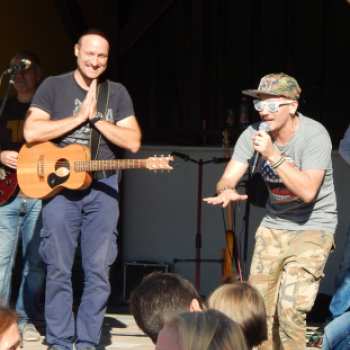 Alma Együttes koncert a Pillangó Óvodában 