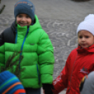 Karácsonyfát díszítettek az óvodások (Fotó: Nagy Mária)