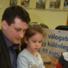 Családi társasjáték (Fotó: Nagy Mária)