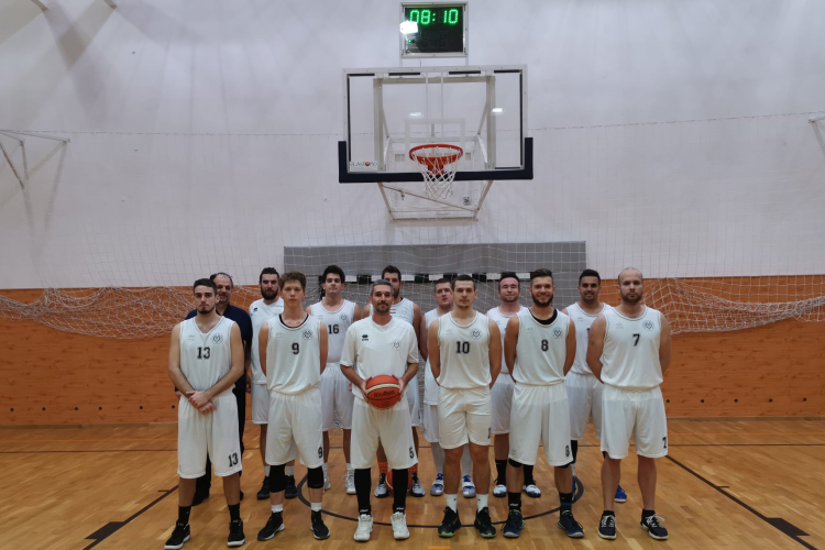 Pécsre látogattak a kosarasok