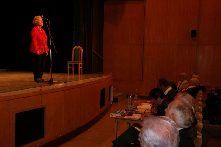 Nyugdíjas Versmondó verseny (Fotó: Kiss Zoltán)