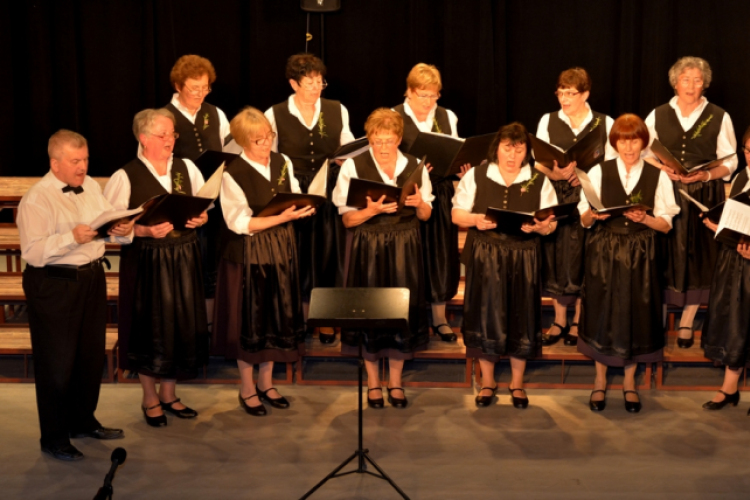 Tavaszváró dalosünnep