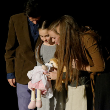 A kis hótündér - Az Ujhelyi Imre Általános Iskola műsora (fotó: Horváth Attila)