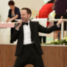 Jótékonysági süteménysütő verseny