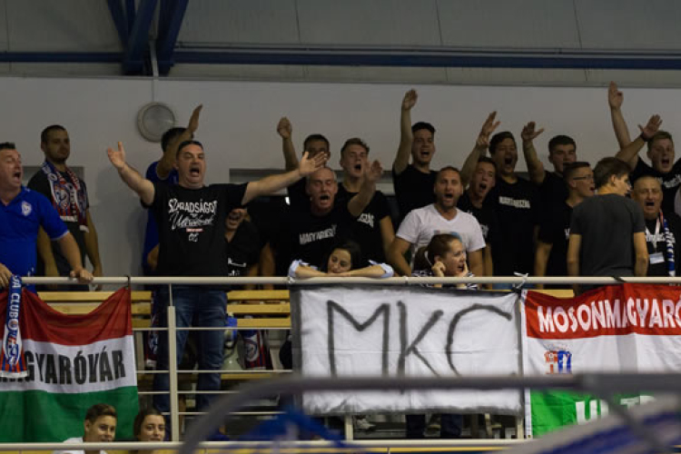 Csodára lenne szükség