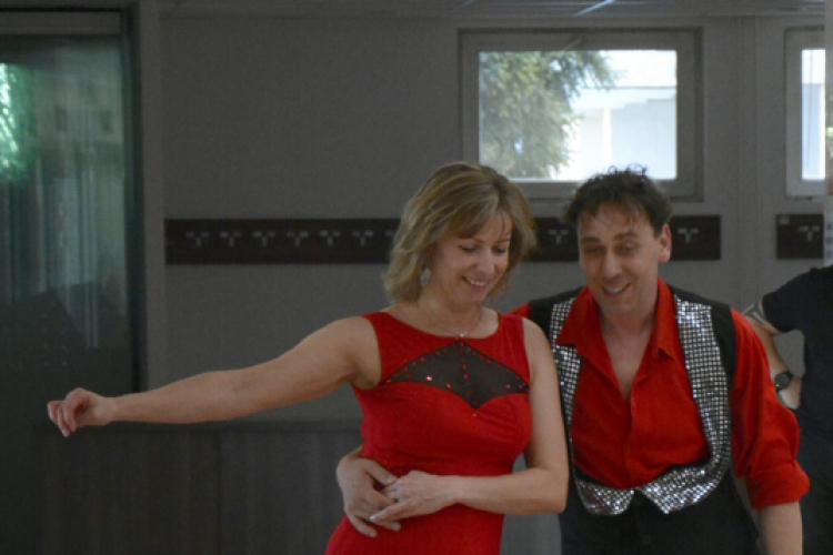 13. Tavaszköszöntő, jótékony süteménysütő verseny