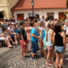 Apró Kezek, Csodakertek