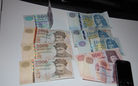 Rablással gyanúsítják