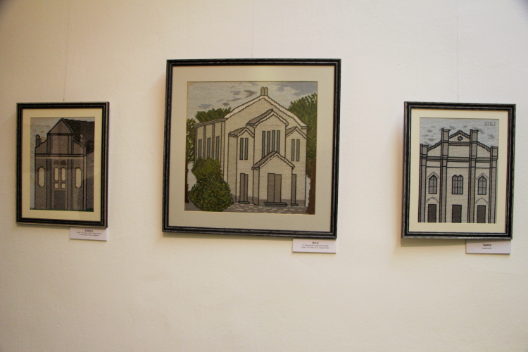 Siklósiné B. Judit Tűvarázs, zsinagógák gobelinben c. kiállítása