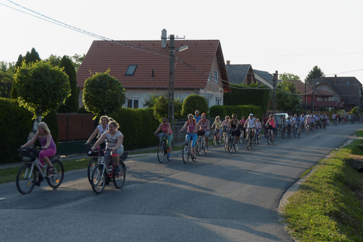 Gurul a város 2 (Fotó: Horváth Attila)