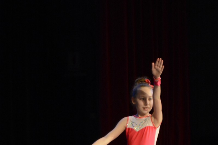 Mazsorett gála a Flesch Központban