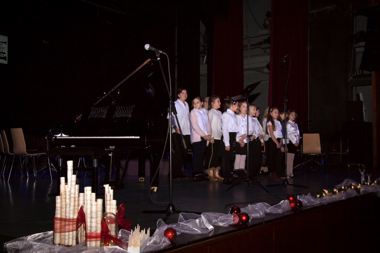 A Mosonyi Mihály Zeneiskola karácsonyi hangversenye