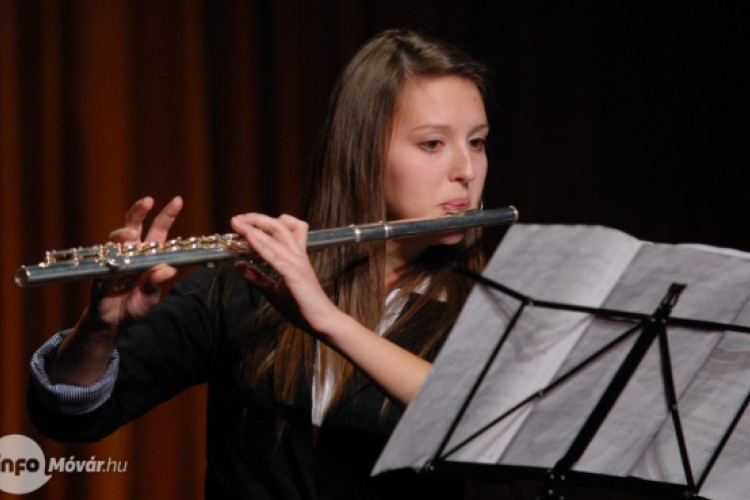 22.-én (kedden) rendezik meg a Zeneiskolai Növendék hangversenyt