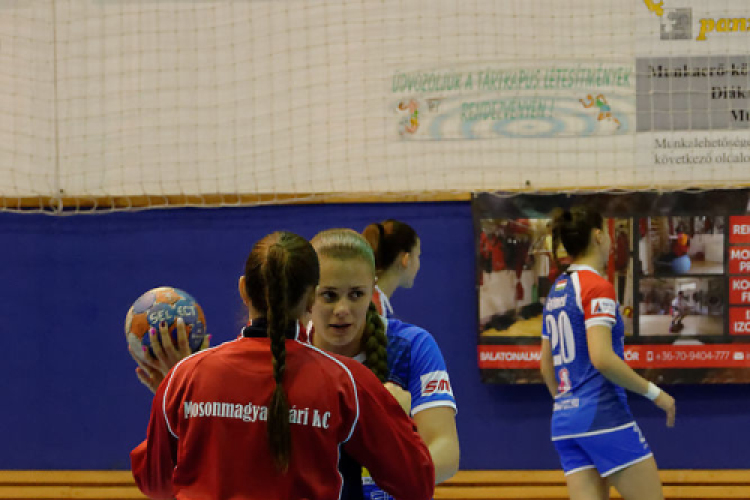 MKC SE - DVSC KKFT (19-25) (NBI Alapszakasz) (Fotó: Horváth Attila)