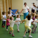 Gyereknap a Pillangó Óvodában és Mini Bölcsődében, a Kislaptáros zenekarral