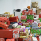 Angyalok csomagjainak átadója (Fotó: Nagy Mária)