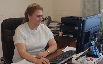 Az én városom - Jegyző civilben