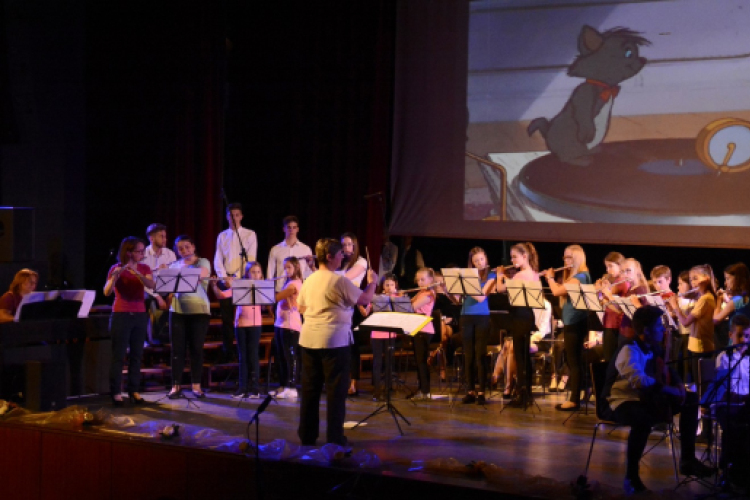 Jótékonysági filmzenei hangverseny