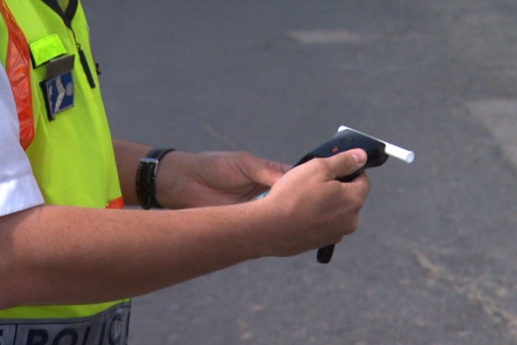 Villámrazziákat tartanak