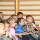 Gyerekhét a Pillangó Óvodában és Mini Bölcsődében, a Mesekocsi Színház előadása